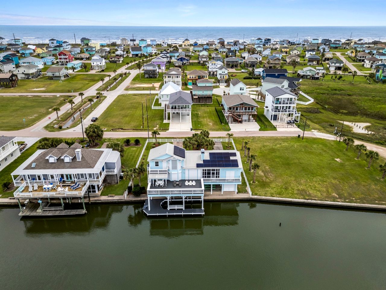 Amazing Waterfront Home with Stunning Sunset Views and a Private Pier in Galveston, Texas
