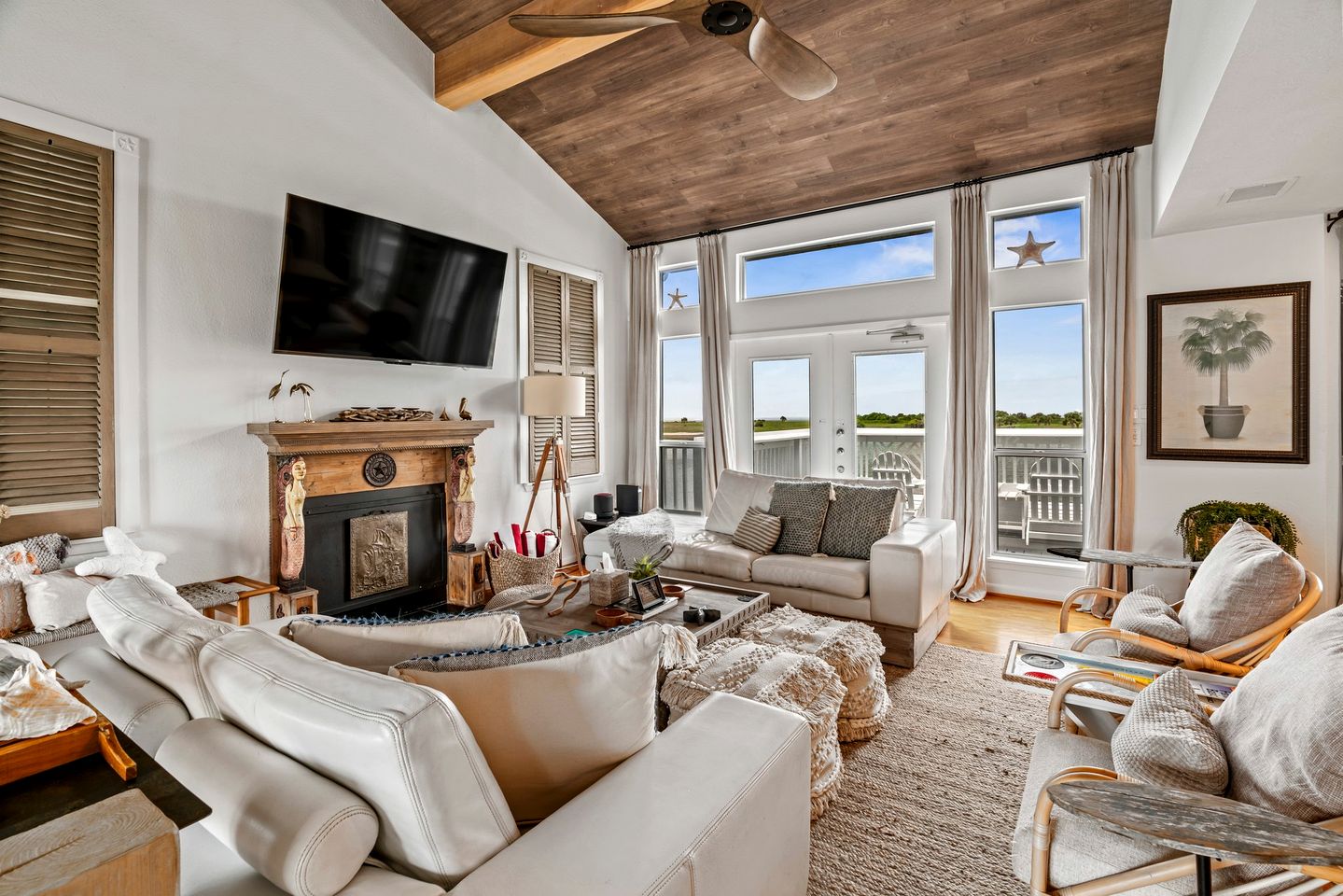 Amazing Waterfront Home with Stunning Sunset Views and a Private Pier in Galveston, Texas