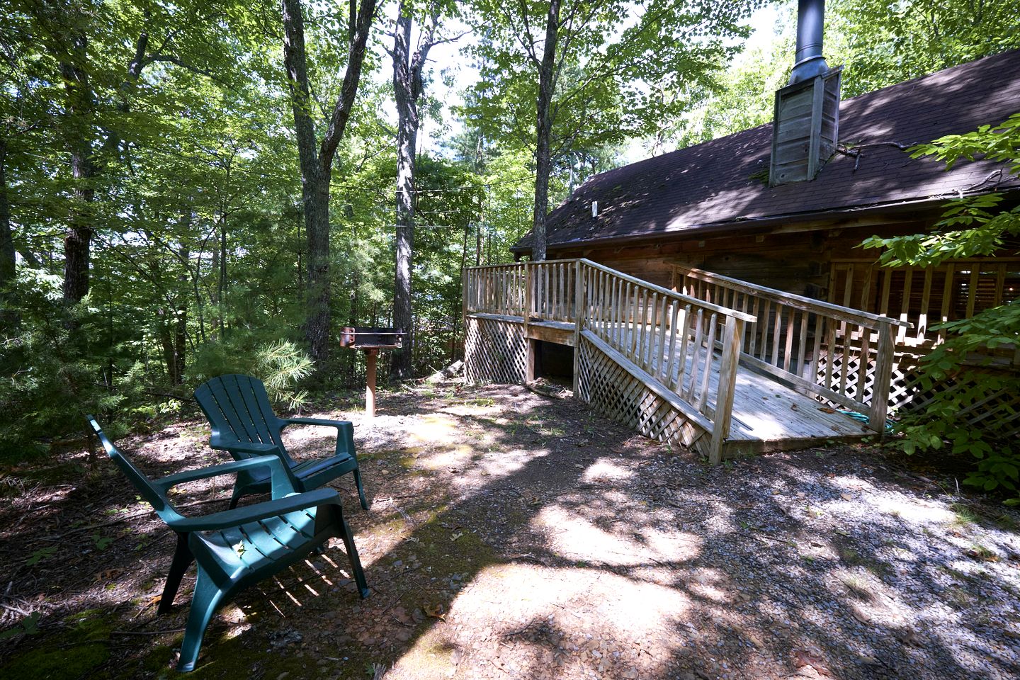 Stunning Wooden Cottage with Hot-tub in Sevierville, Tennessee