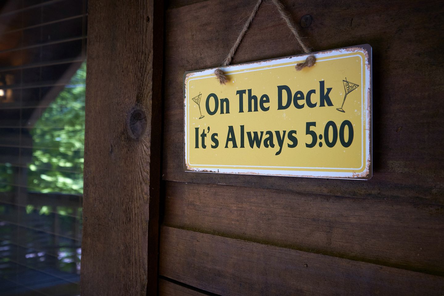 Stunning Wooden Cottage with Hot-tub in Sevierville, Tennessee