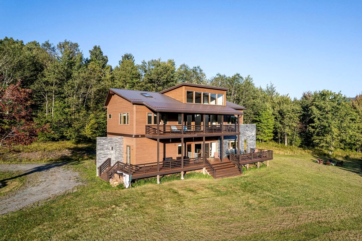 Secluded Contemporary Haven with Fire Pit & Sweeping Vistas in Margaretville, New York