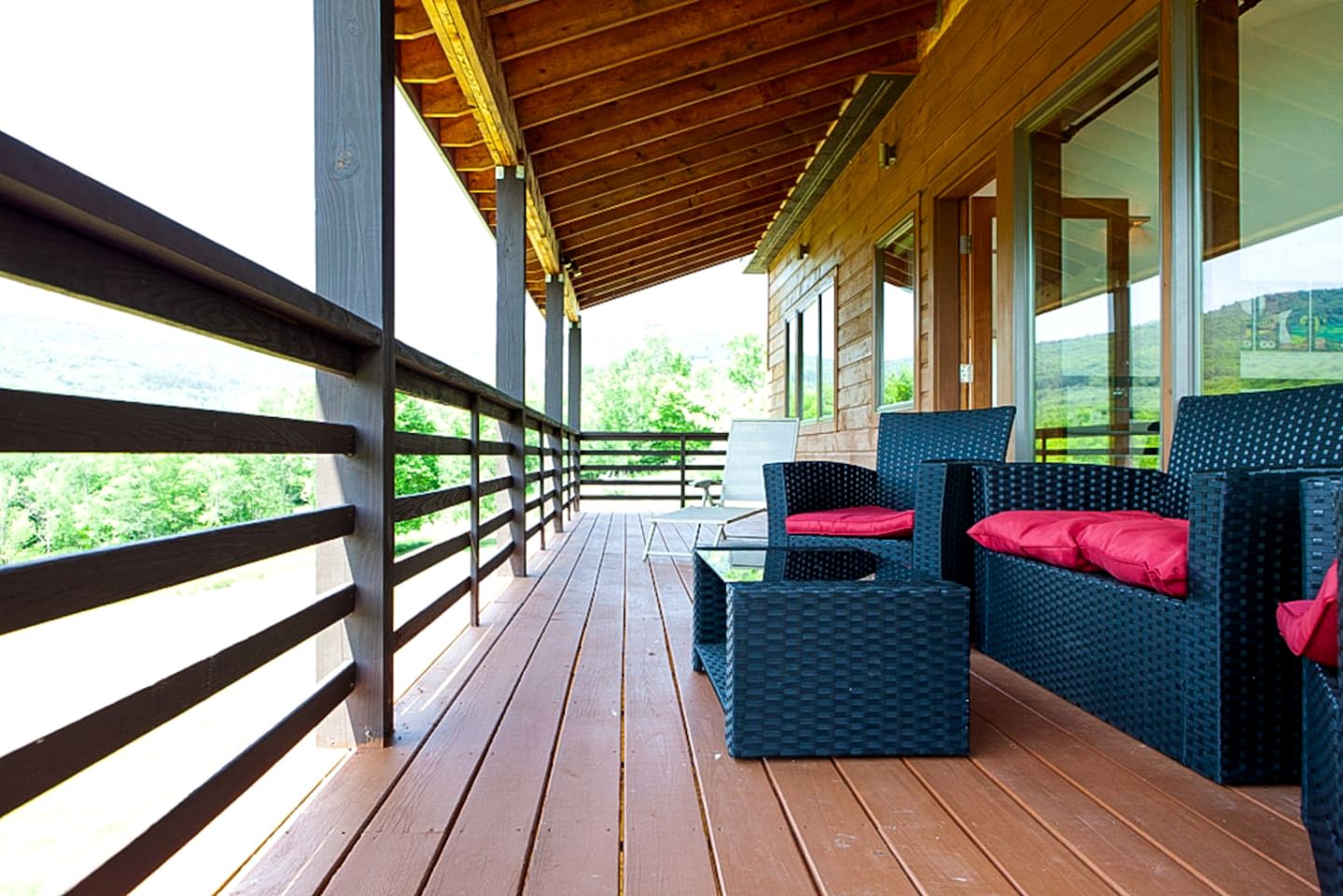 Secluded Contemporary Haven with Fire Pit & Sweeping Vistas in Margaretville, New York