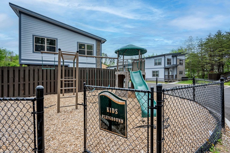 Cabins (United States of America, Pigeon Forge, Tennessee)