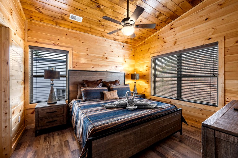 Cabins (United States of America, Pigeon Forge, Tennessee)