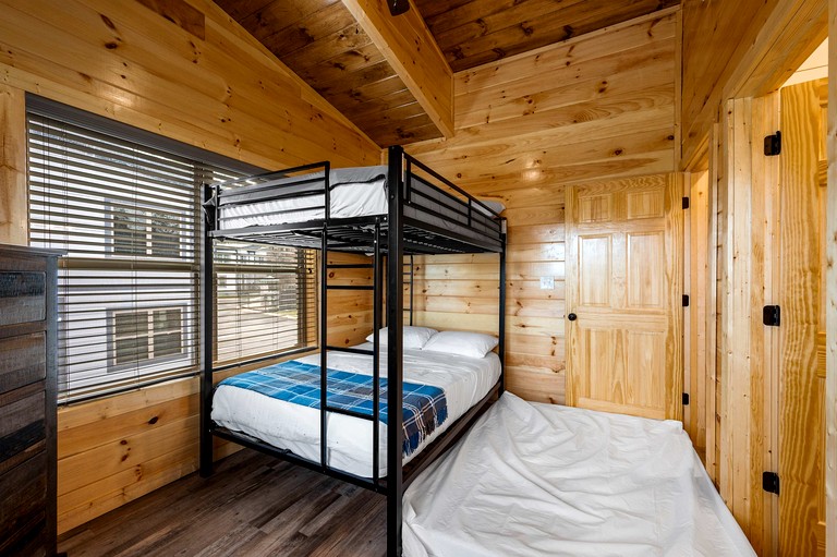 Cabins (United States of America, Pigeon Forge, Tennessee)