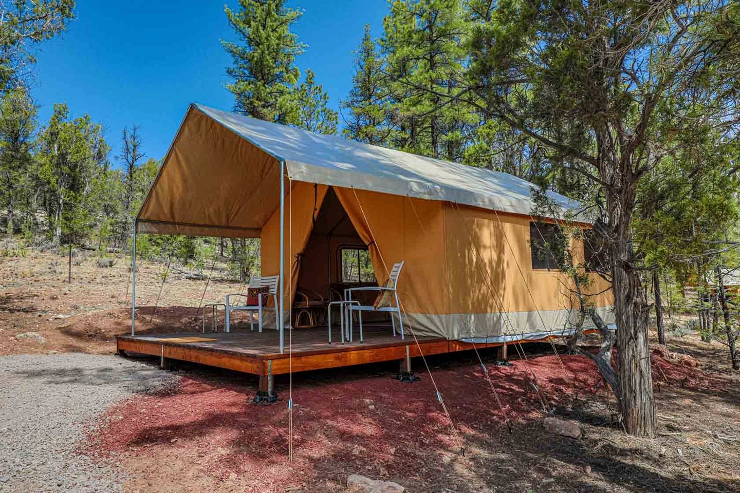 Stylish Safari Tent on the Campground Closest to the Grand Canyon National Park, Perfect for a Weekend of Hiking and Exploring