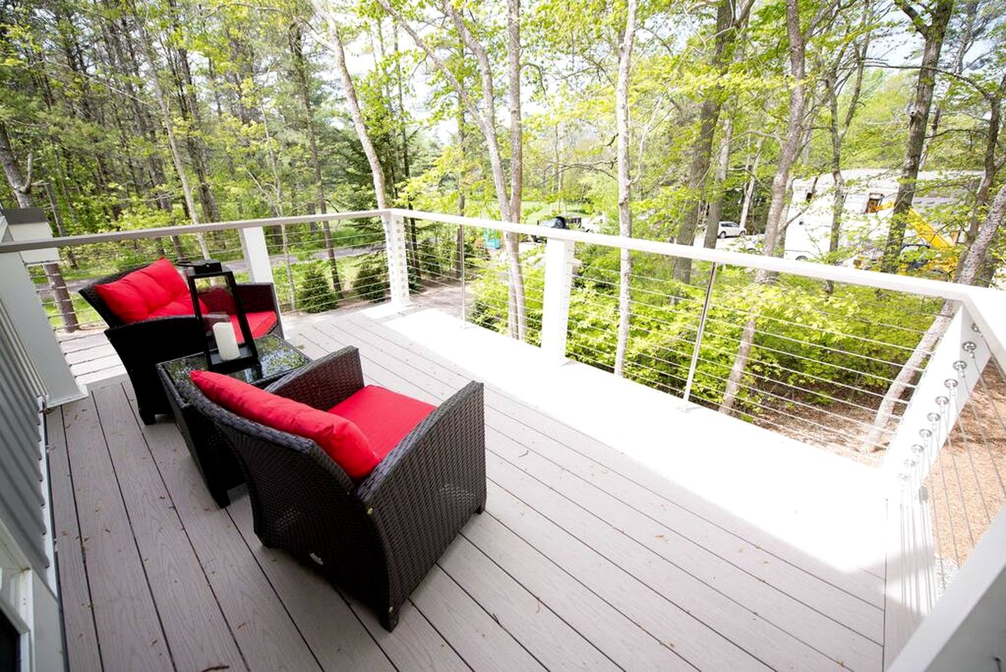 Lake Cabin Ideal for Outdoor Adventures in Maine