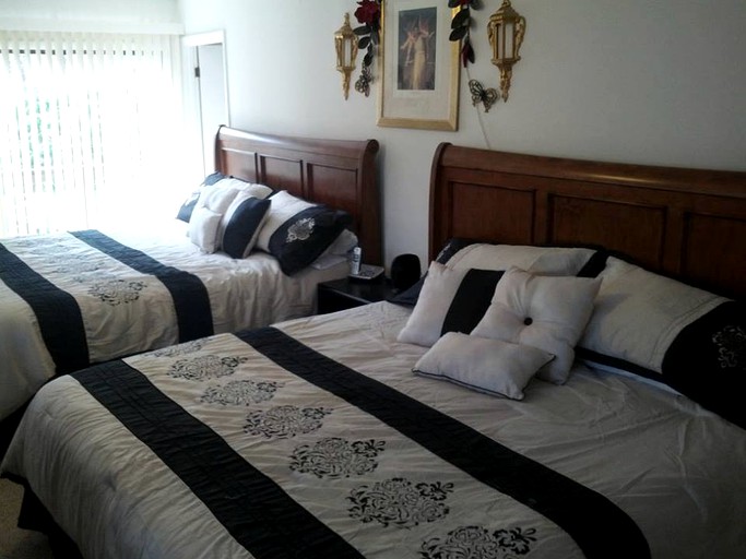 Cottages (Sugar Mountain, North Carolina, United States)