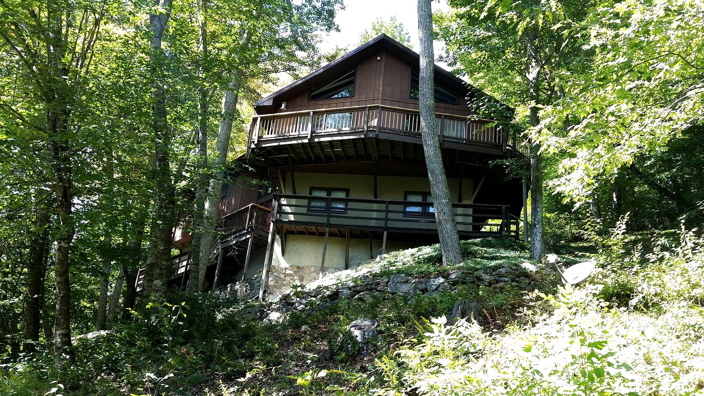Large Vacation Rental for Groups near Sugar Mountain Resort, North Carolina