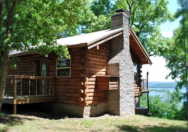 Couples Cabins #2 | Cabins (Eureka Springs, Arkansas, United States of America)