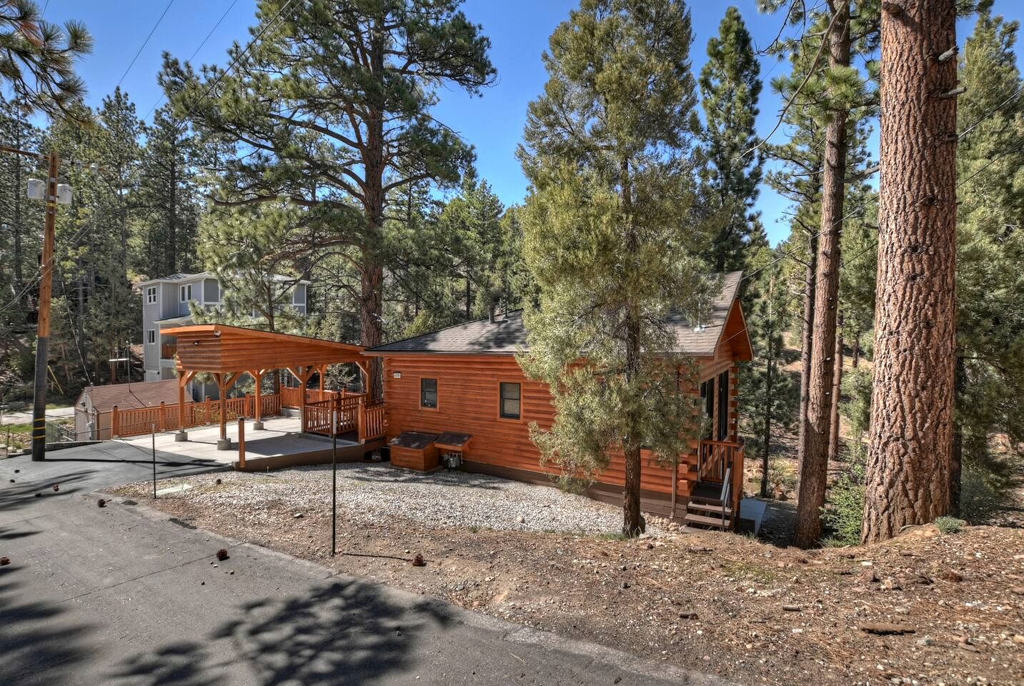 Gorgeous Modern Log Cabin Nestled in the Woods in Big Bear, California