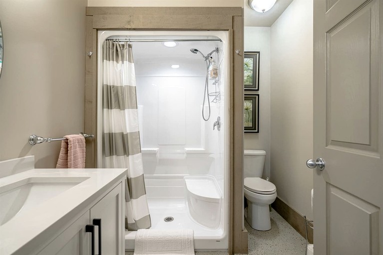 Vacation Rentals (Canada, Leamington, Ontario)