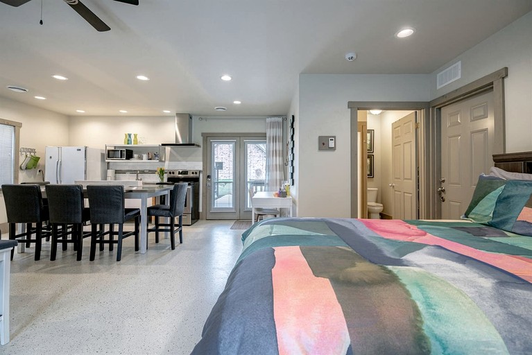 Vacation Rentals (Canada, Leamington, Ontario)