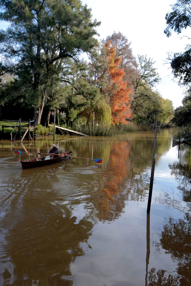 Romantic Nordic-Style Riverfront Suites with Private Dock near Tigre, Buenos Aires