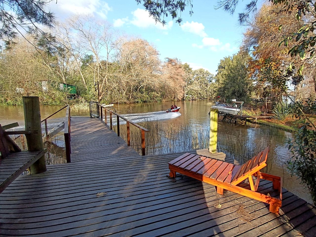 Romantic Nordic-Style Riverfront Suites with Private Dock near Tigre, Buenos Aires