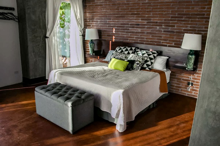 Cabins (Mexico, --, Baja California)