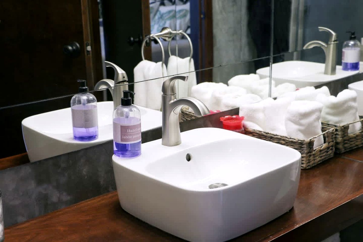 Charming Private Suite for a Relaxing Wine Country Escape in Baja California, Mexico