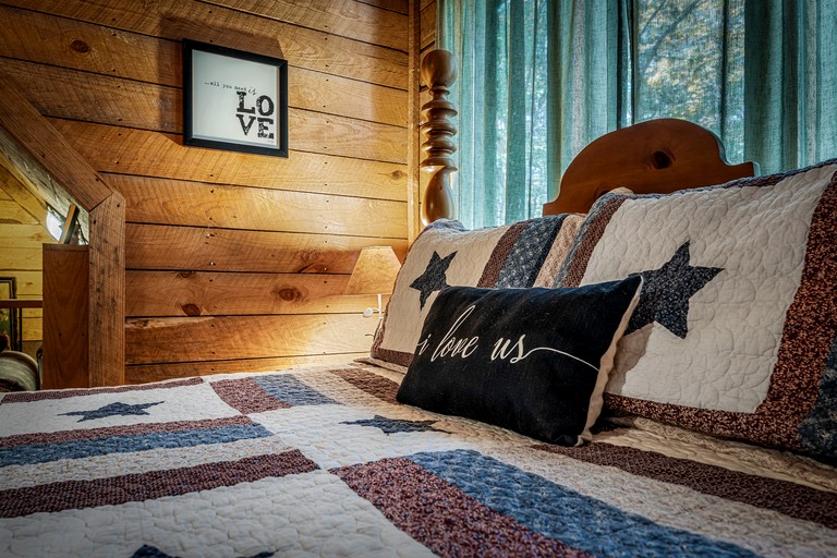 Cabins (United States of America, Mentone, Alabama)