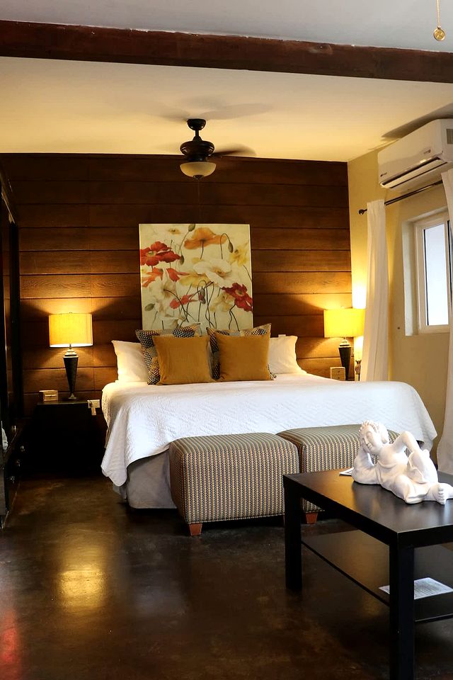 Cozy Romantic Hideaway Perfect for Special Moments in Baja California, Mexico