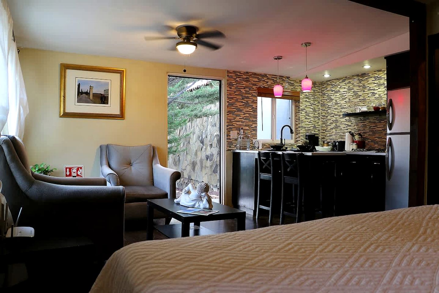 Cozy Romantic Hideaway Perfect for Special Moments in Baja California, Mexico