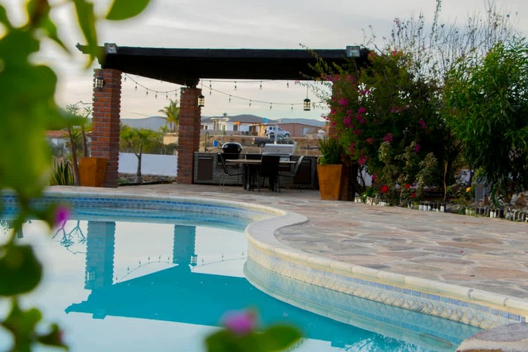 Cabins (Mexico, --, Baja California)