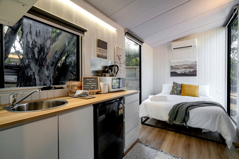 Tiny Houses (Australia, Mansfield, Victoria)