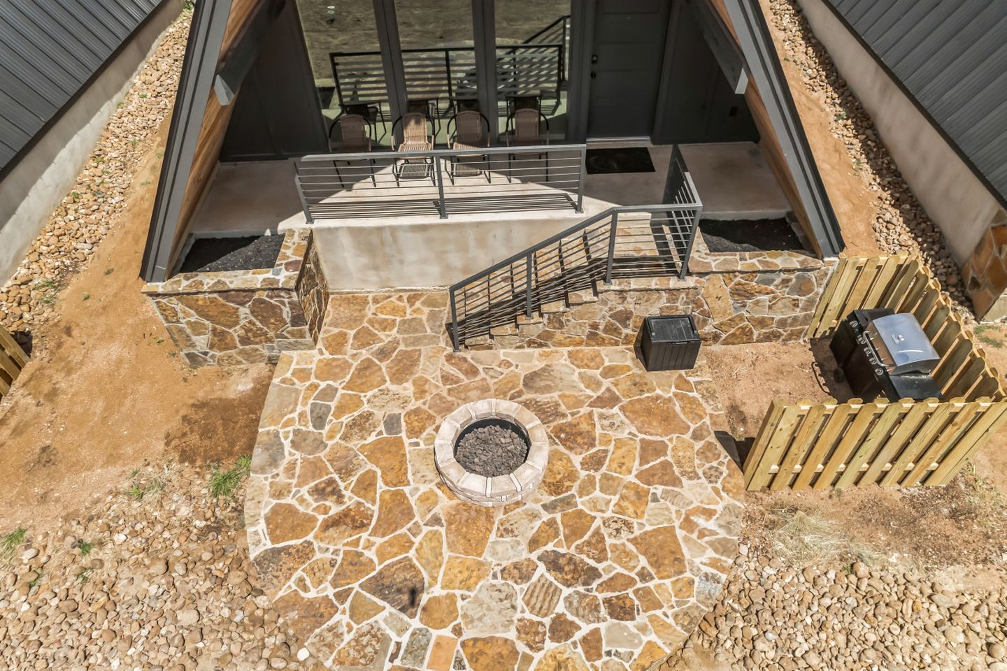 Elegant Modern A-Frame Surrounded by Nature in Texas