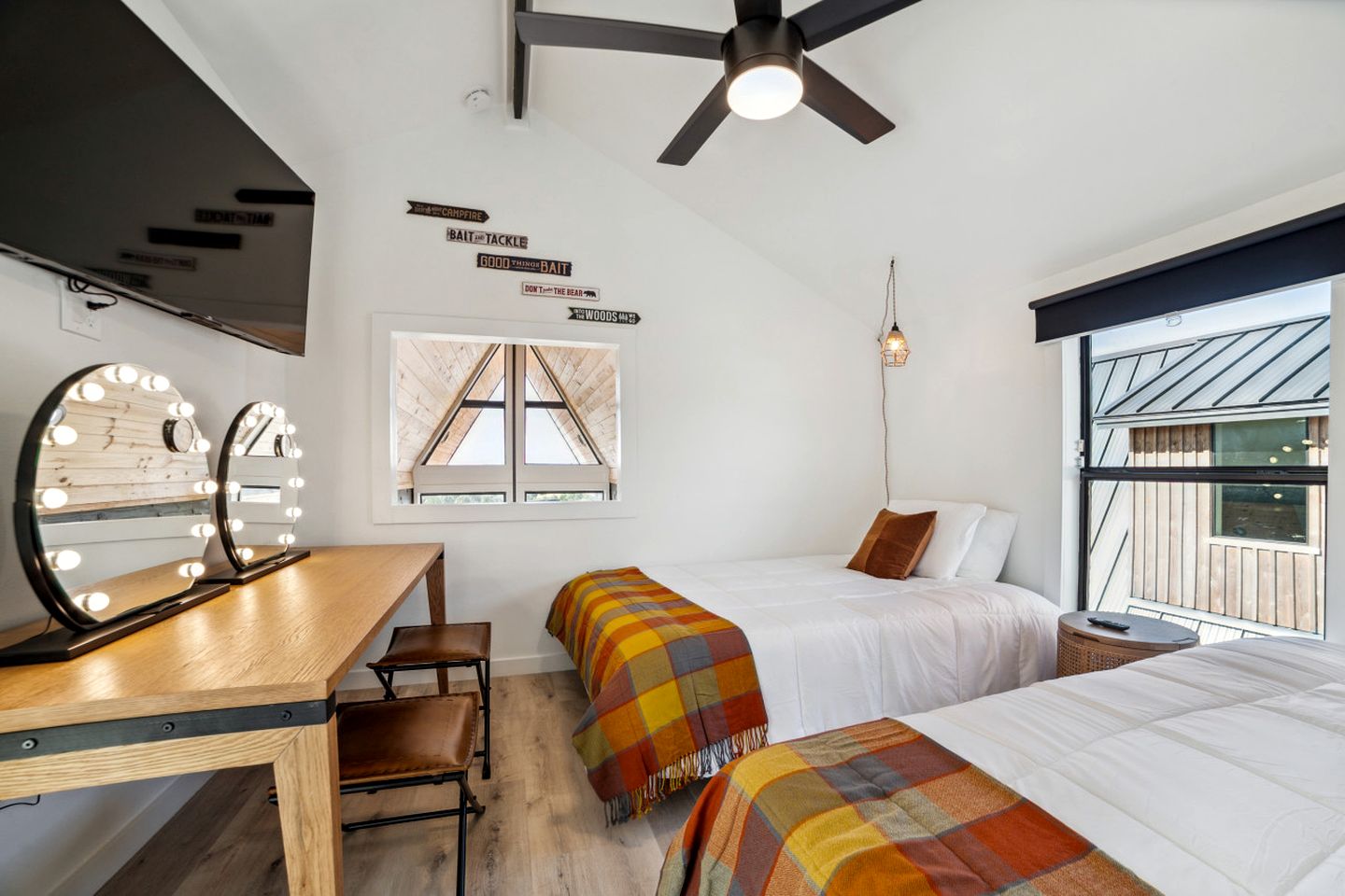 Elegant Modern A-Frame Surrounded by Nature in Texas