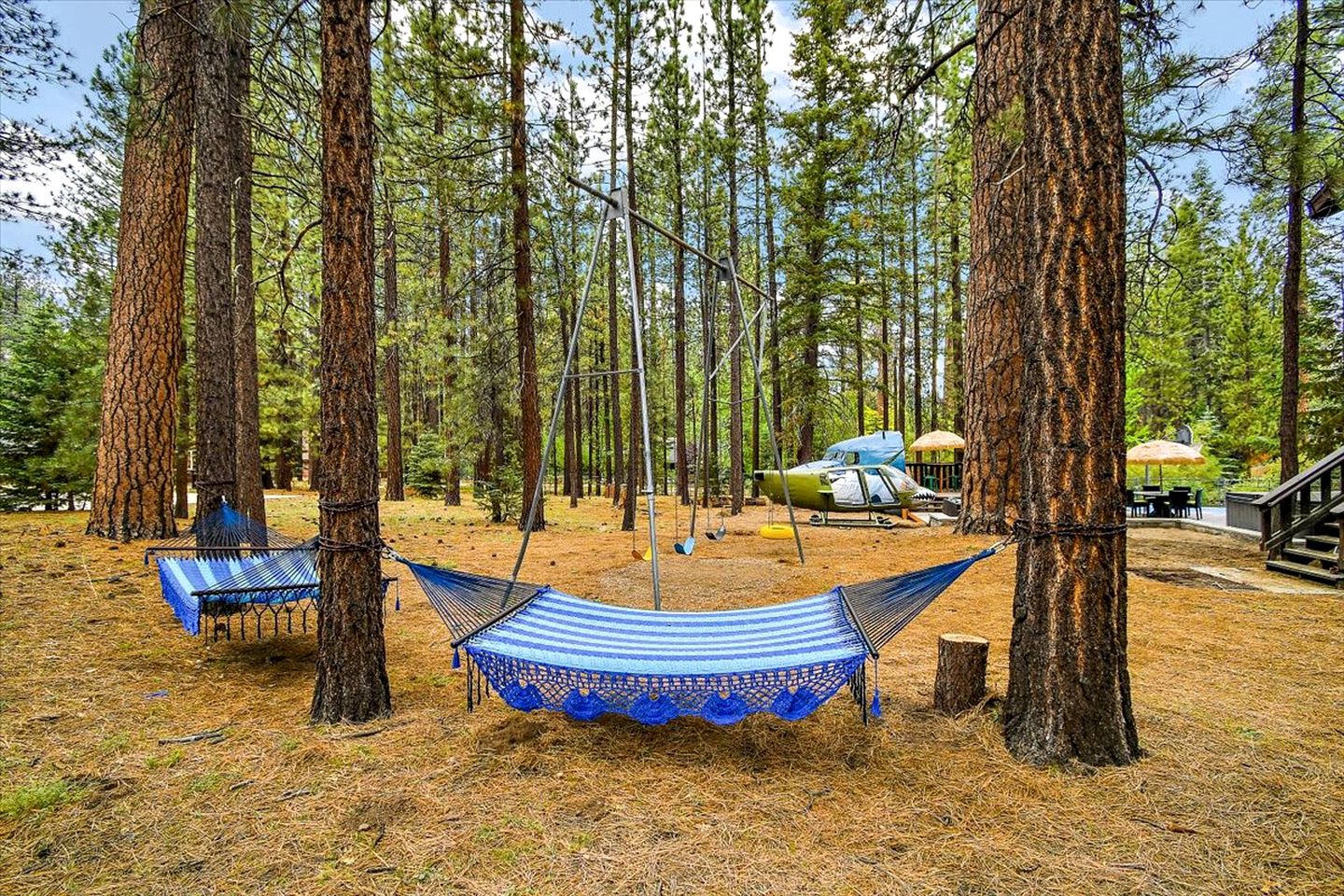 The Ultimate Nature Escape: Amazing Cabin with a Hot Tub in Big Bear Lake, California