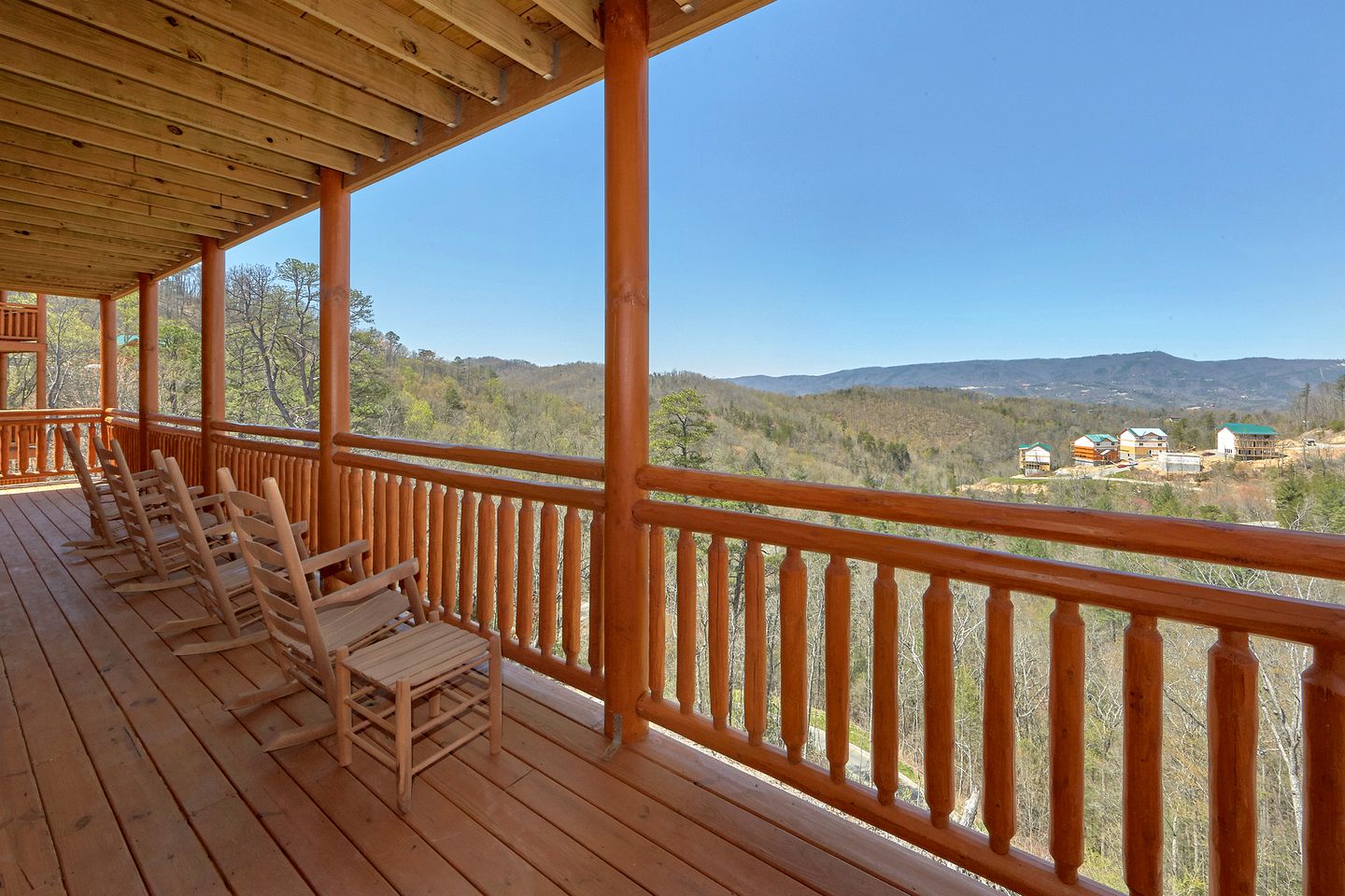 Magical Great Smoky Mountains Cabin Ideal for Group Getaways in Tennessee