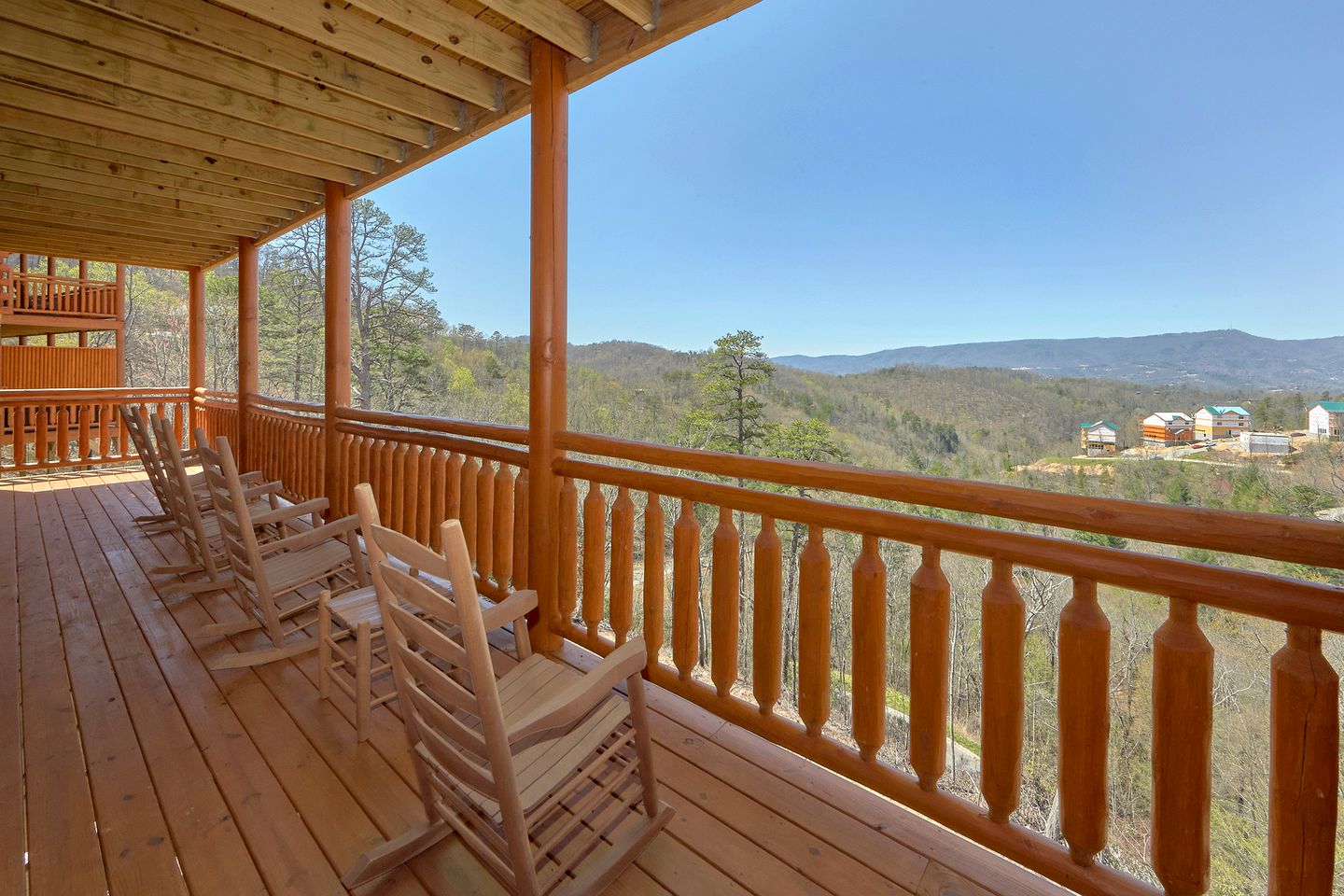 Magical Great Smoky Mountains Cabin Ideal for Group Getaways in Tennessee