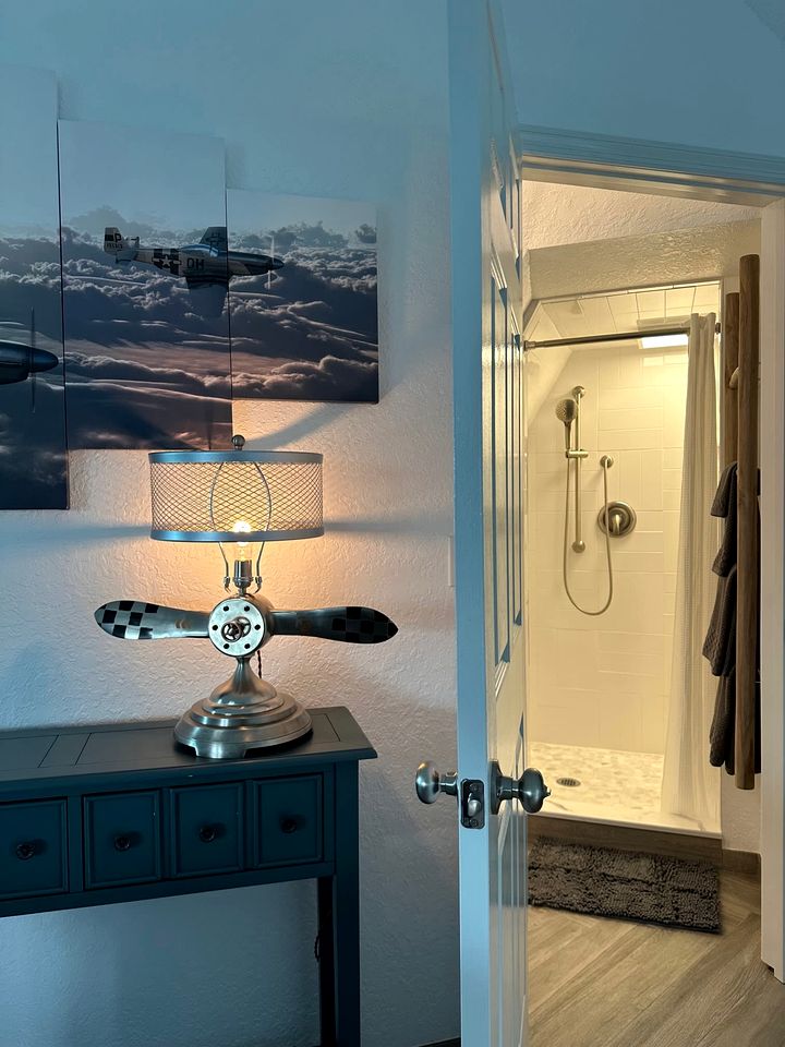 Lakeside Dome Retreat with Sun Deck & Lake Views | 2BR Rental in Clermont, Florida