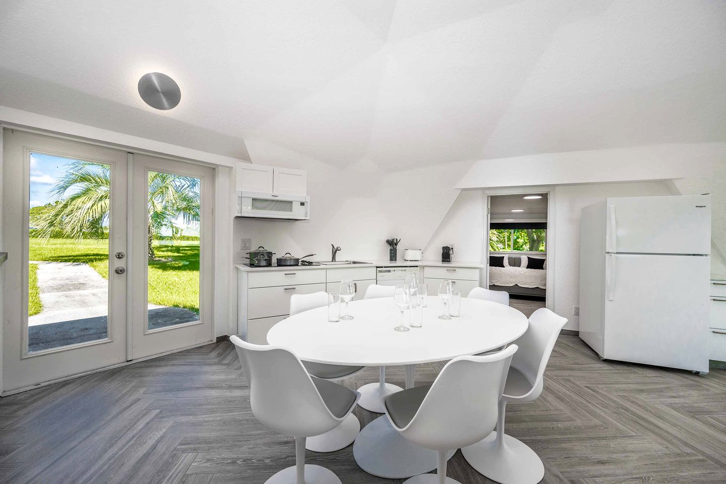 Lakeside Dome Retreat with Sun Deck & Lake Views | 2BR Rental in Clermont, Florida