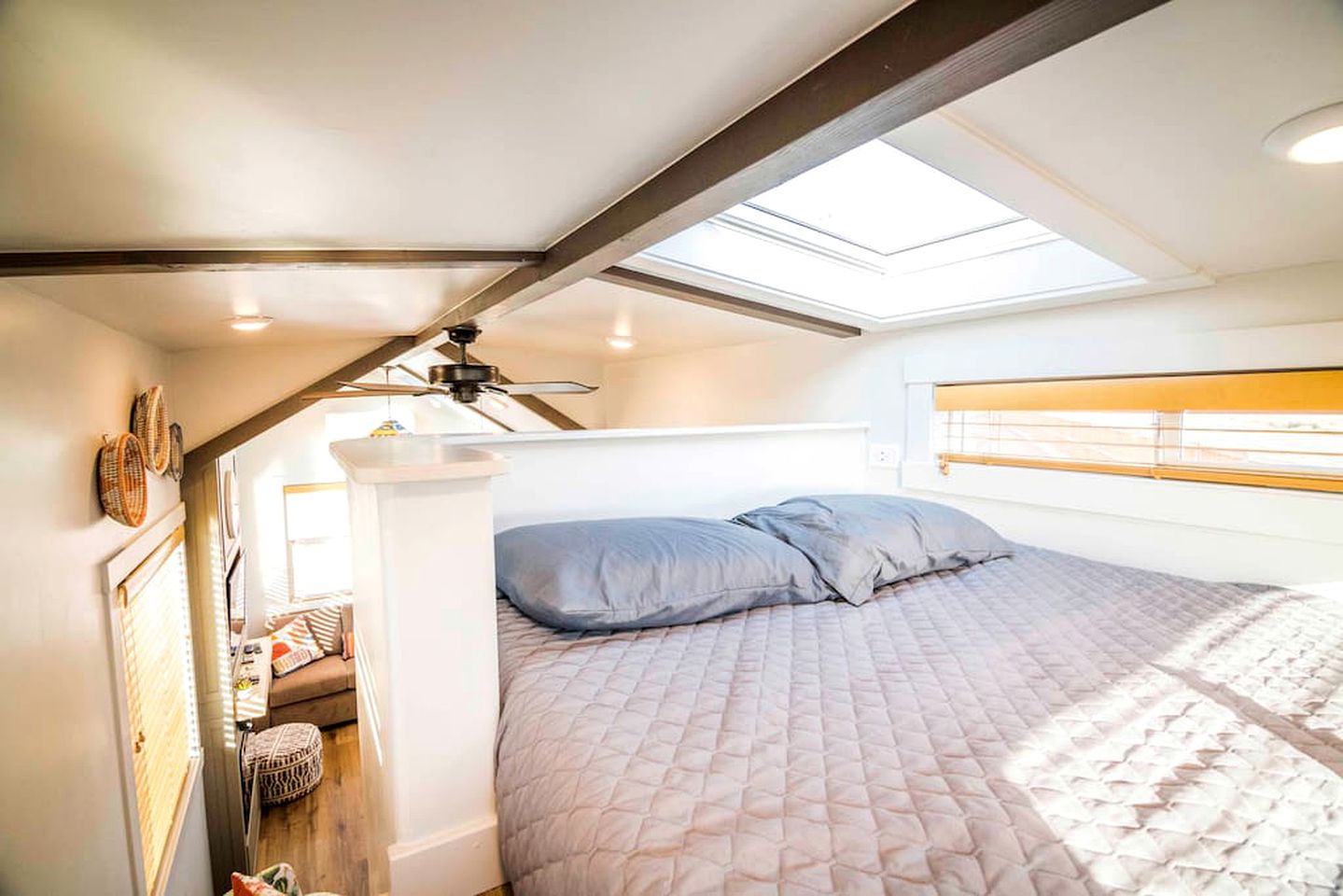 Escape to Intimacy: Fully Equipped Original Tiny House in Apple Valley