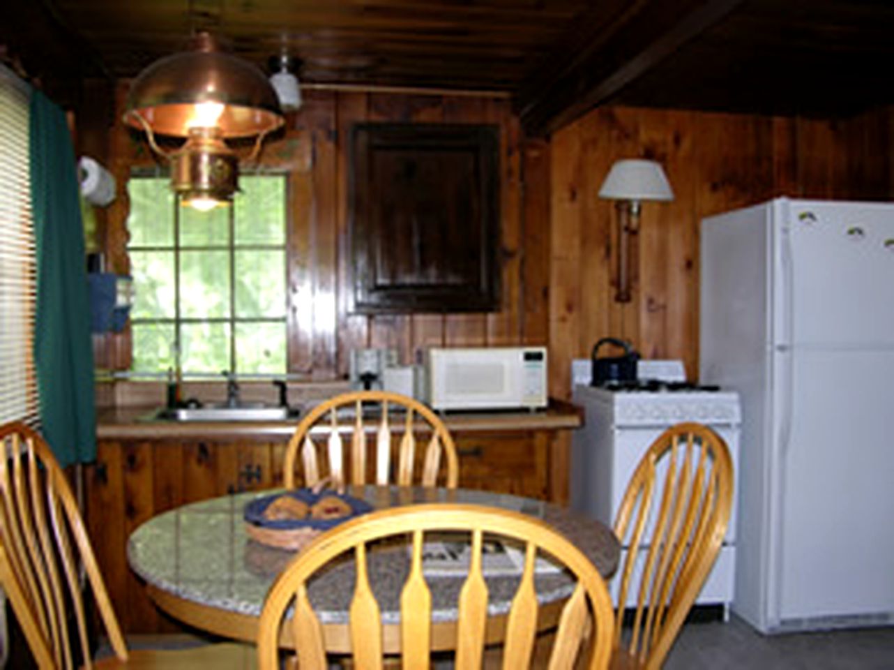 Lake Cabin Rentals near Manchester, New Hampshire