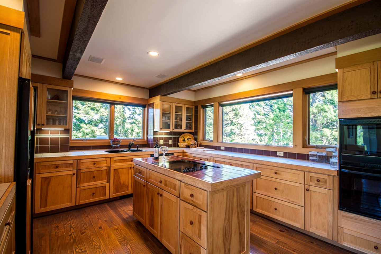 Elegant Mountain Retreat with Private Fishing Access near Madison River, Montana