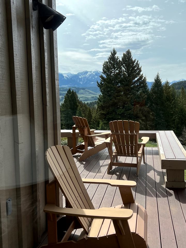 Elegant Mountain Retreat with Private Fishing Access near Madison River, Montana