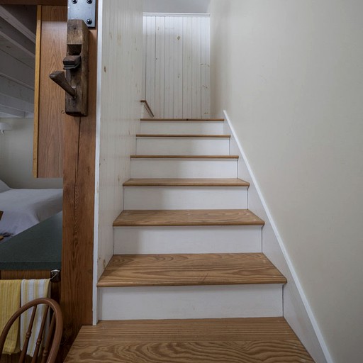 Cottage Getaway On Lake Sunapee New Hampshire