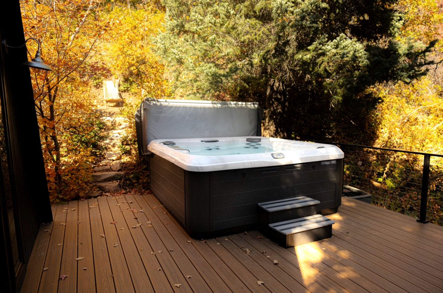 Lovely Secluded A-frame with Hot-tub in Sundance, Utah