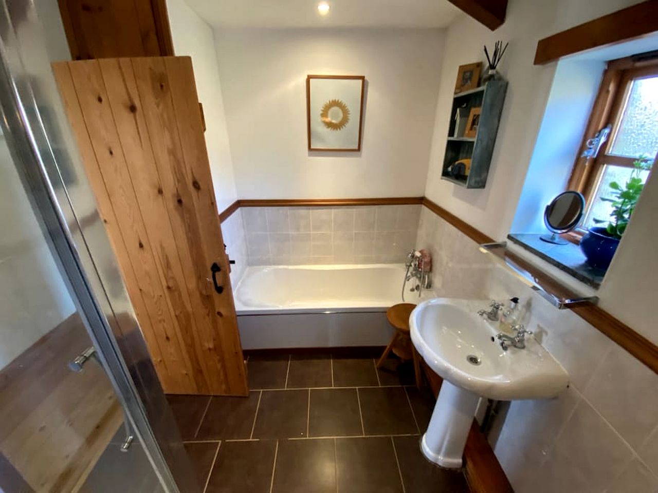 Quaint Countryside Cottage near the Coast in Cornwall, England
