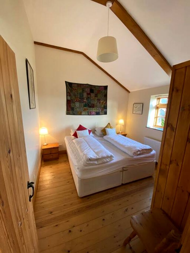 Quaint Countryside Cottage near the Coast in Cornwall, England