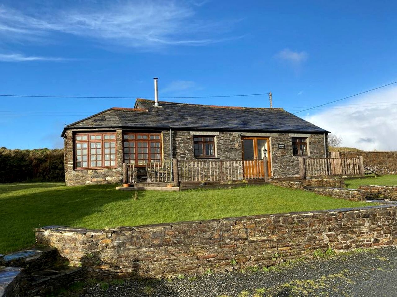 Quaint Countryside Cottage near the Coast in Cornwall, England