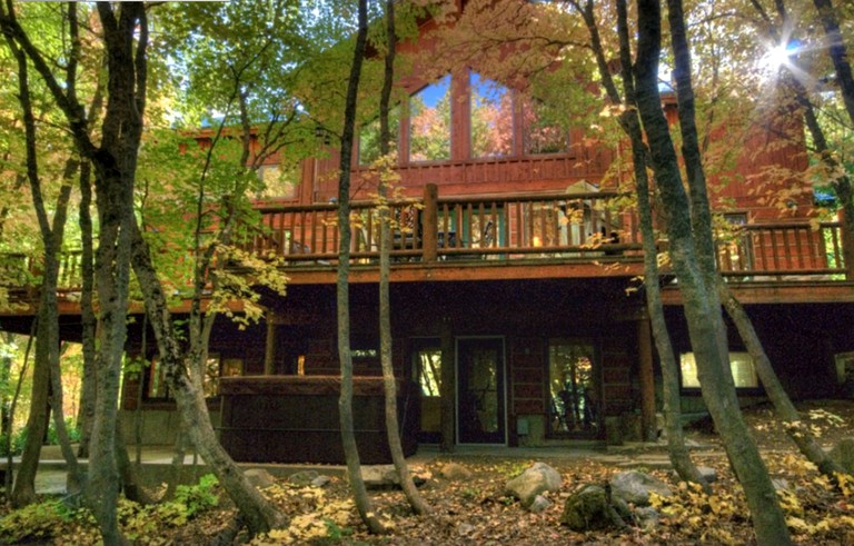 Cabins (Sundance, Utah, United States)