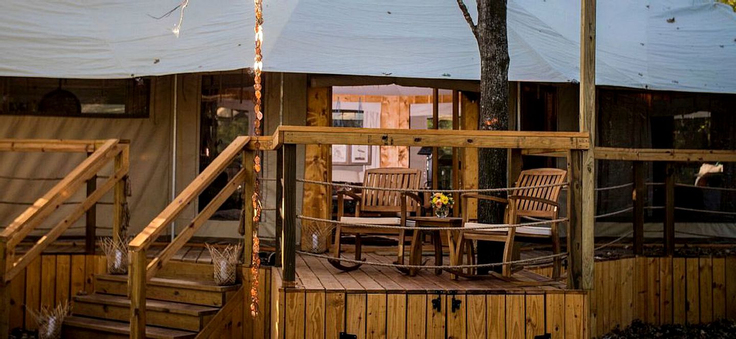 Luxury Tent Camping with Waterfall, near Fort Worth