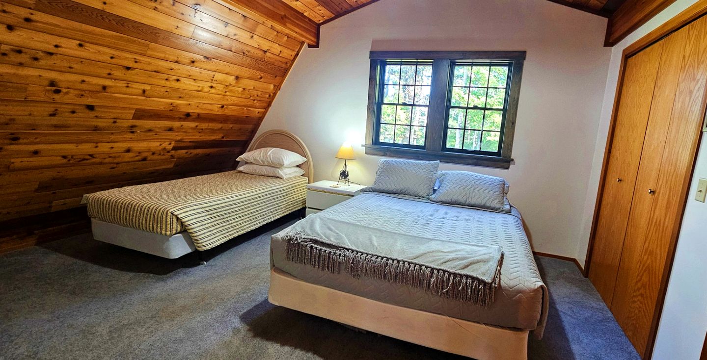 Cozy Lakeside Getaway with Panoramic Water & Mountain Views in Greenville, Maine