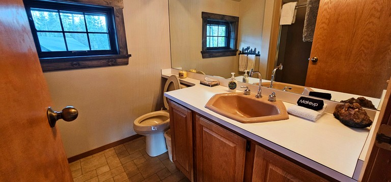 Cabins (United States of America, Greenville, Maine)