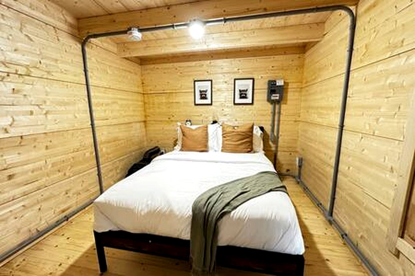 Pet-Friendly Cabin Great for a Romantic Getaway in Nova Scotia