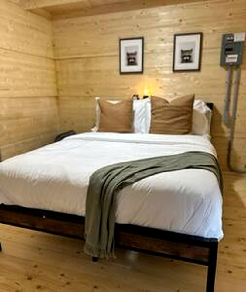 Pet-Friendly Cabin Great for a Romantic Getaway in Nova Scotia