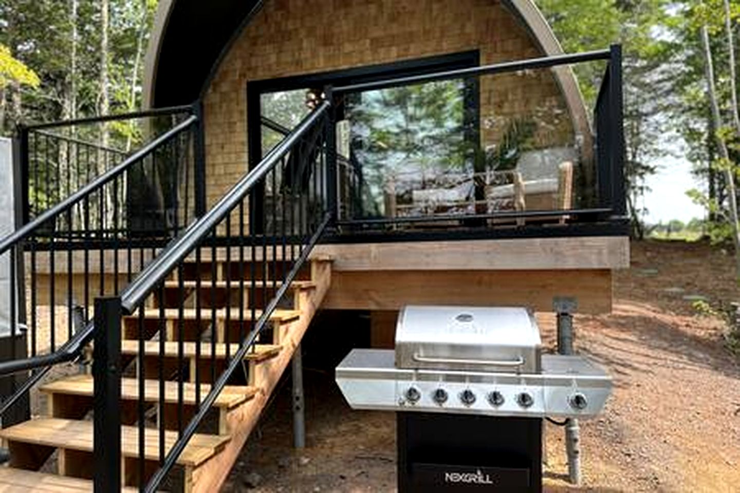 Incredible Cabin with Fire Pit and Barbecue in Kentville, Nova Scotia