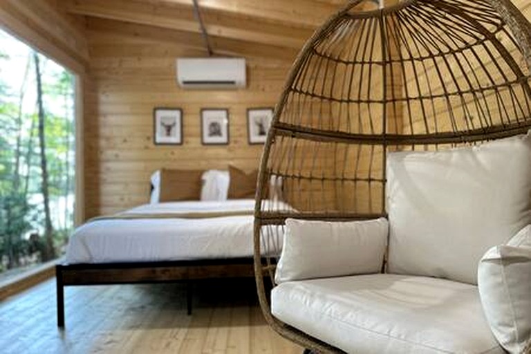 Vacation Rentals (Canada, Sunken Lake, Nova Scotia)